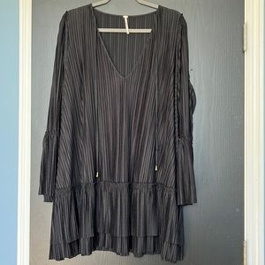 Free people black pleated tunic. Size S